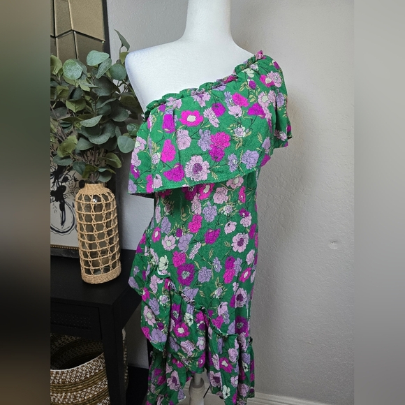 Backstage Floral One-Shoulder Green Multi Dress - Picture 8 of 8